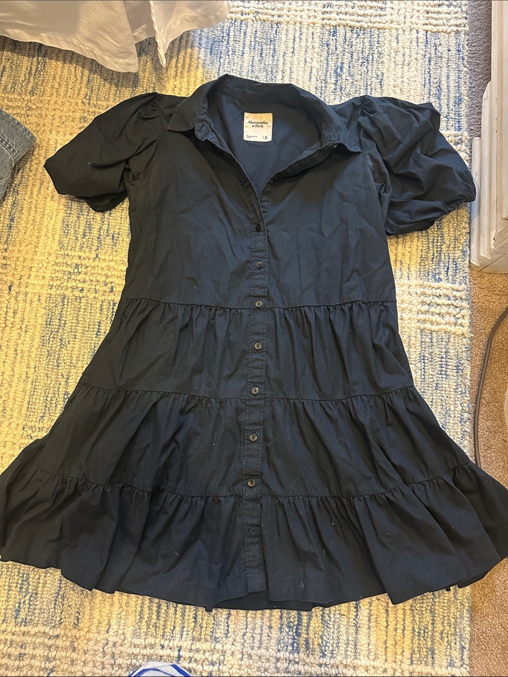 Abercrombie & Fitch Black Collared Button Shirt